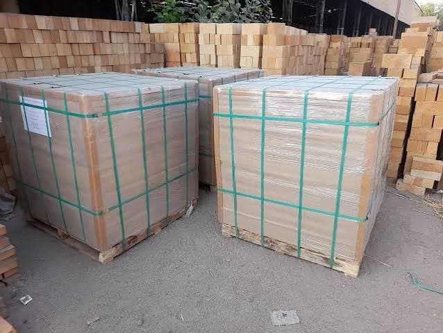 REFRACTORY packaging application view 1